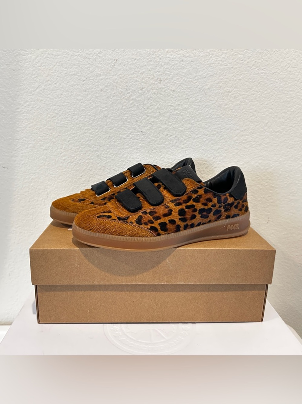 NIB P448 Women Capri Sneaker Leopard/Brown, Size 37, New in Box